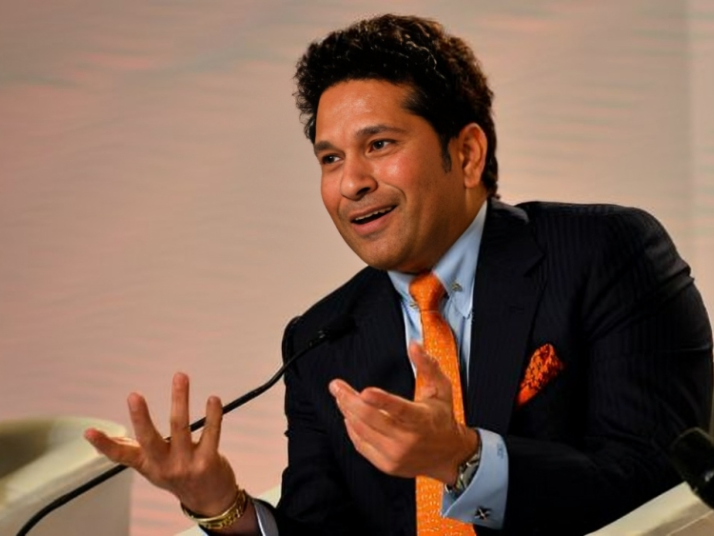 Sachin Tendulkar: The Complete Biography of a Cricket Legend